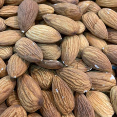 ALMENDRA ENTERA 30-32 NPS CAJA (10KG)